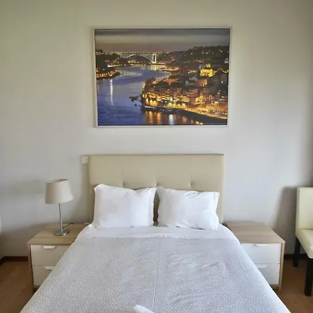 بيت ضيافة Trindade بورتو