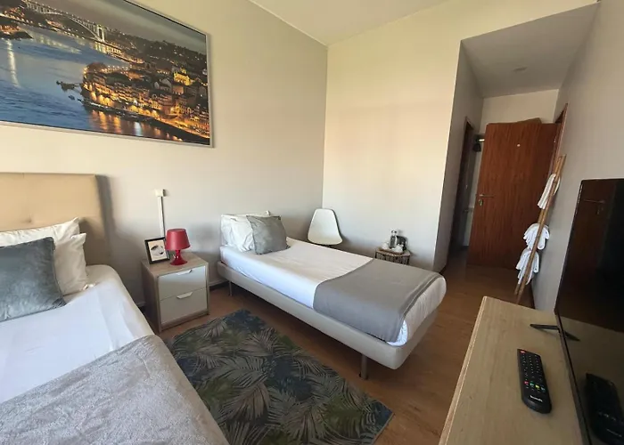 Trindade 3* بورتو